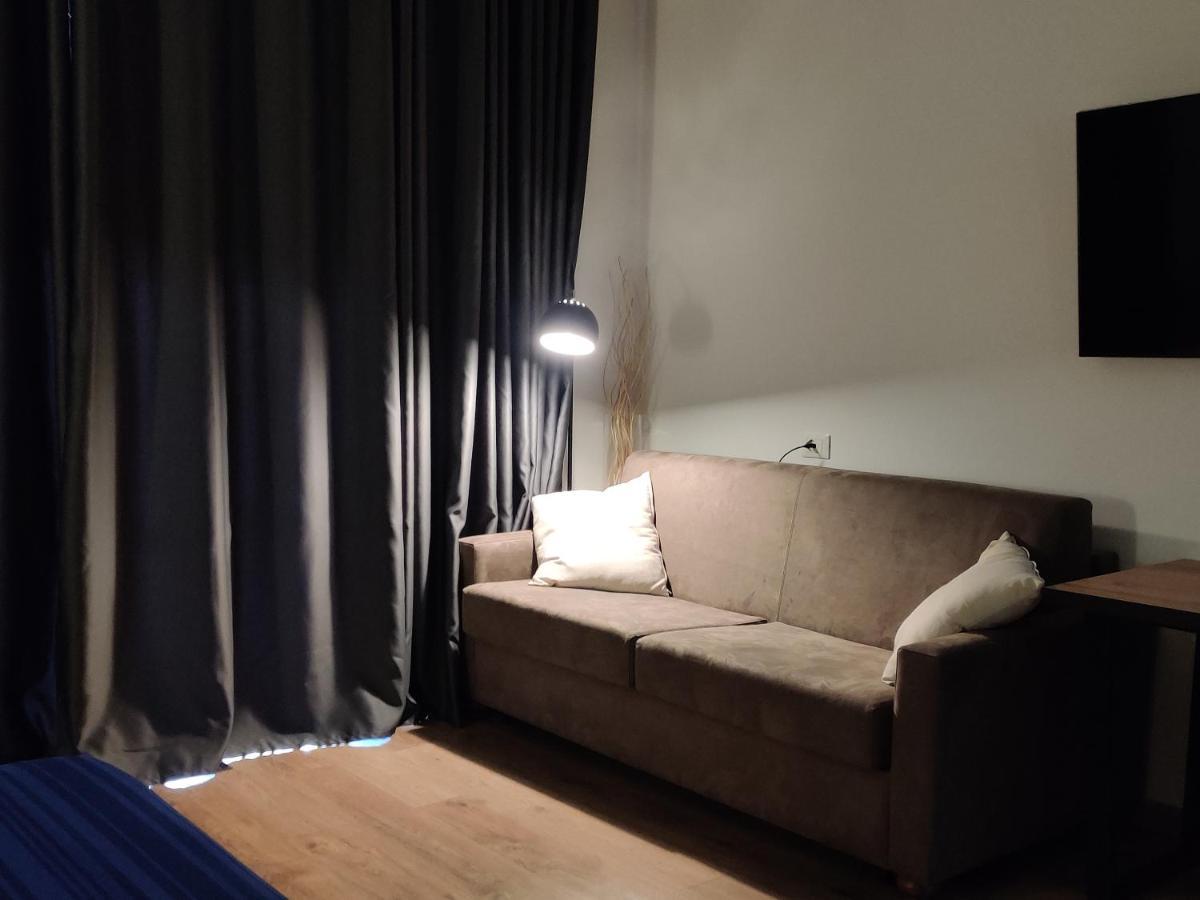 B&B Crocevia Триест Екстериор снимка