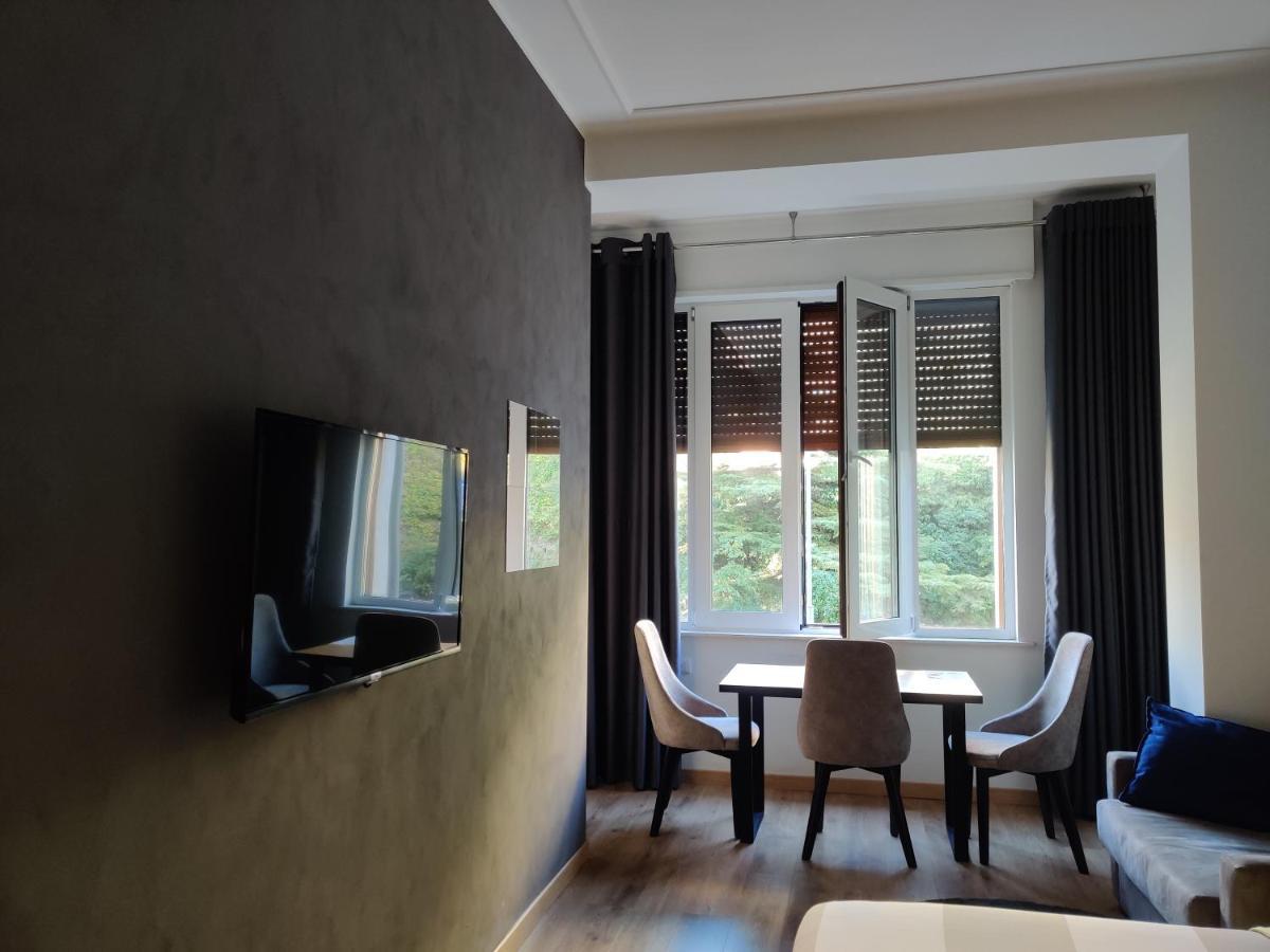 B&B Crocevia Триест Екстериор снимка