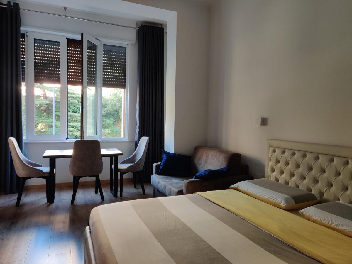B&B Crocevia Триест Екстериор снимка